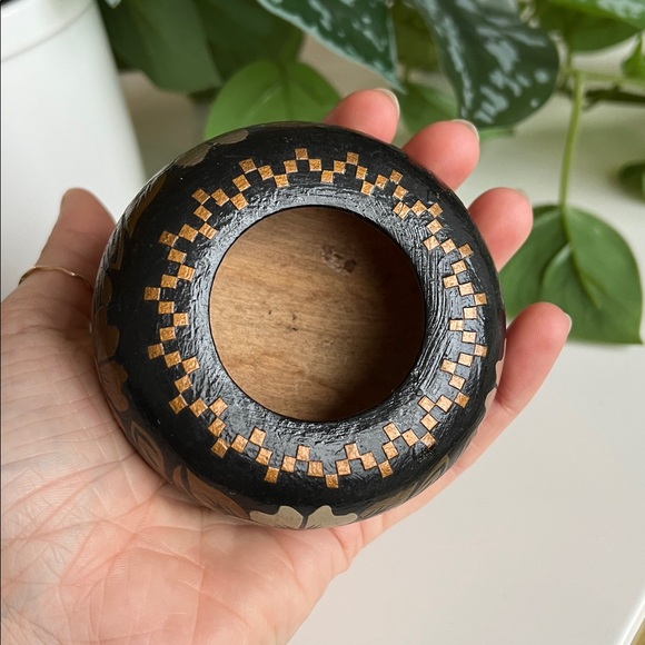 Vintage Small Mini Painted Floral Wood Vase - Picture 14 of 16